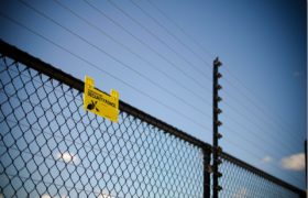 Major Mistakes to Avoid While Choosing Electric Fencing