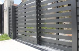 Reasons to Choose Automatic Sliding Gates for Your Property