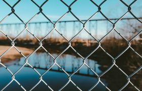 Benefits of Using Cyclone Wires for Your Rural Fencing